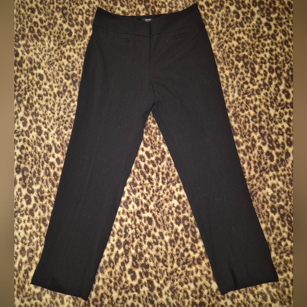 Alfani Women's Black Straight Leg Dress Pants 6 - Picture 4 of 13